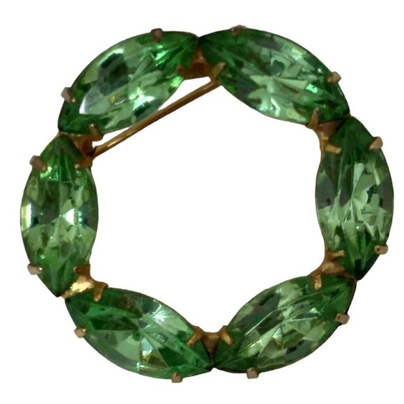 Vintage Peridot Green Rhinestone Circular Pin Brooch - Picture 1 of 6